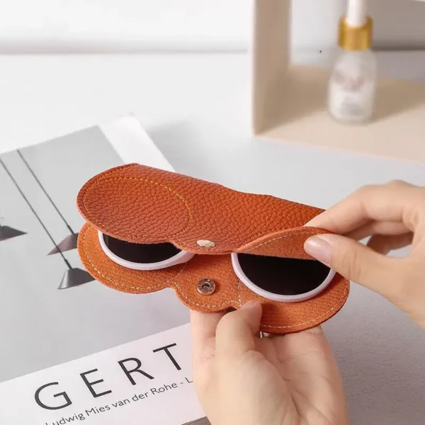 ✨Sunglasses bag made of soft leather👓️ – Image 4